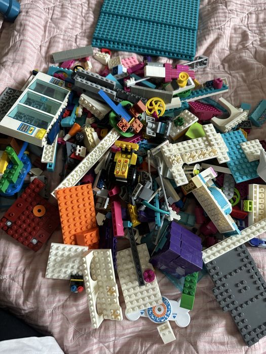 Продается конструктор lego