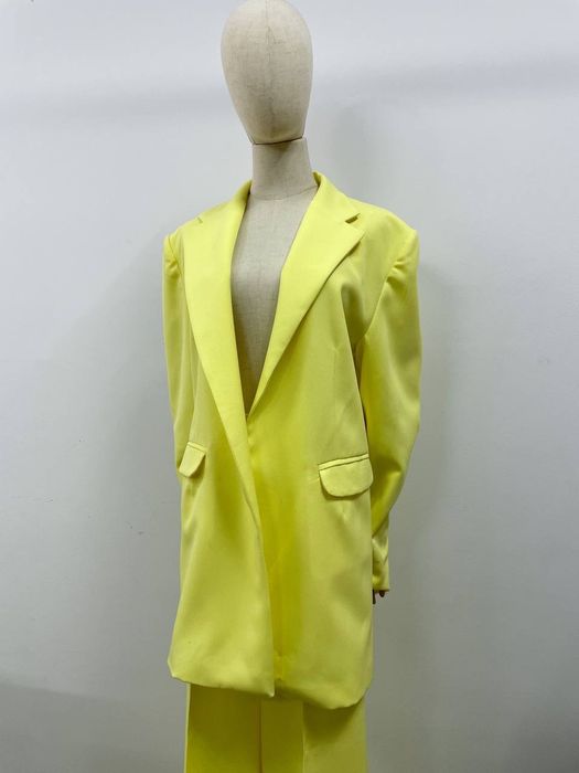 Брючный костюм новая