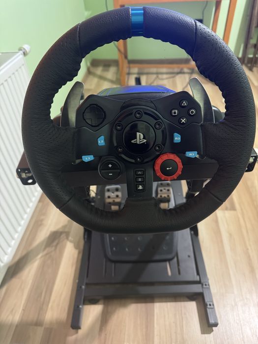 Волан, педали и стойка - Logitech G29