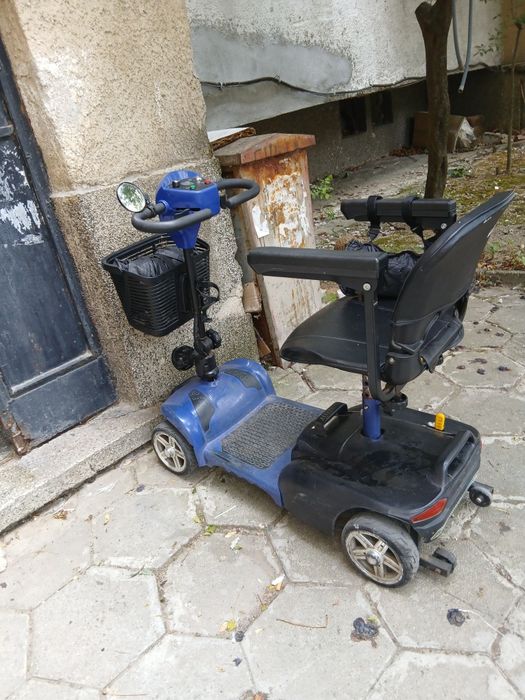 Продавам четирколка