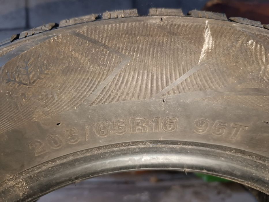 Шины 205/65/16 соник