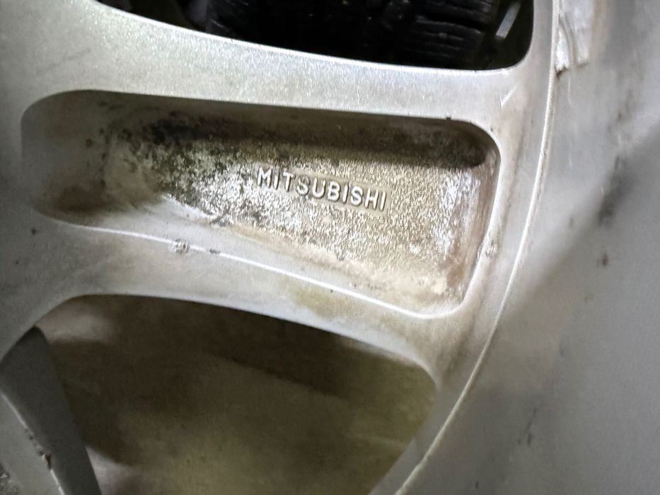 Диски от Mitsubishi R18