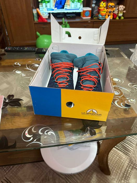 Мъжки запазени маратонки