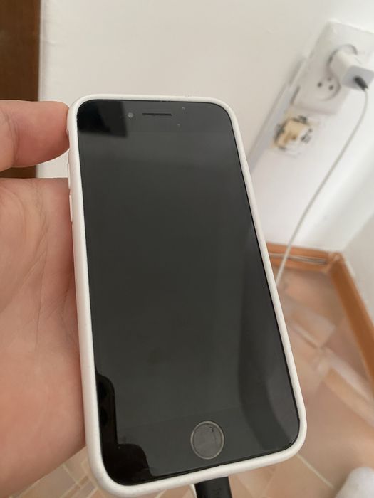 iphone se 128 gb 75% минус есть