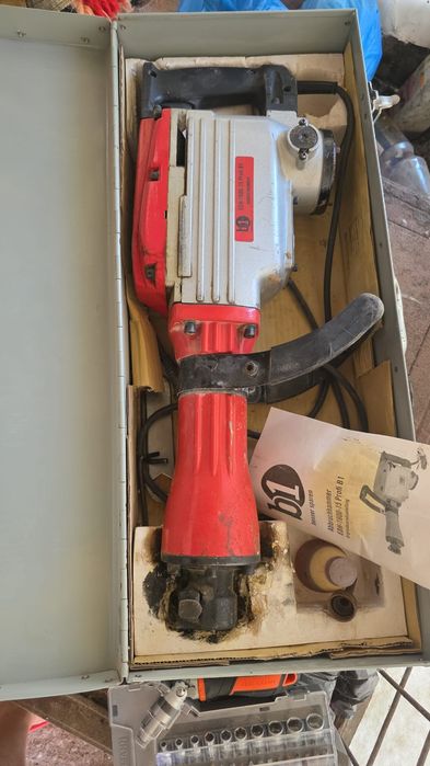 Ciocan demolator