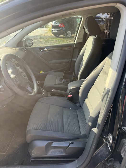 Голф 6 1.6 дизел на части