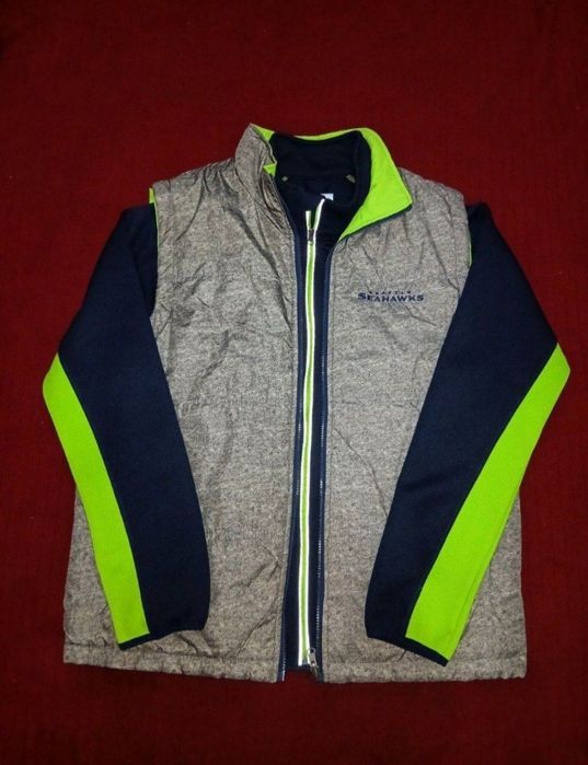 Из США комплект, кофта и двухстороняя желетка,бренда Seattle Seahawks!