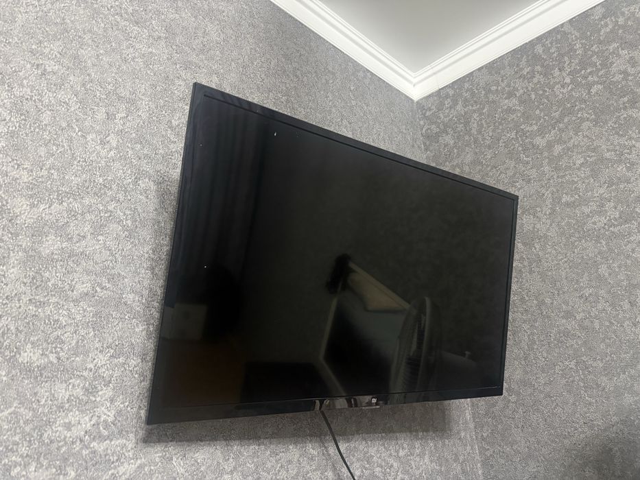 Продам телевизор. 32 диоганаль Xiomi smart tv