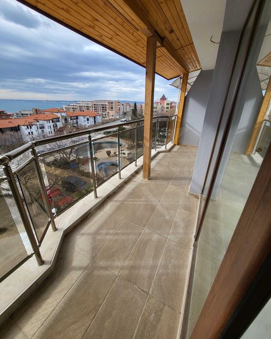 Продава се Двустаен апартамент в Свети Влас - 70 кв.м за 1100 €/кв.м - Снимка #2