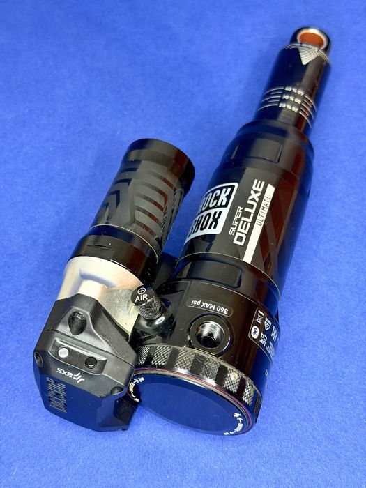 RockShox Super Deluxe Ultimate Flight Attendant 185x550L1LNL 1S42