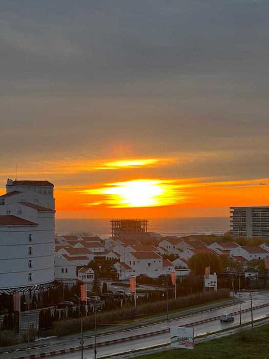 Inchiriez Apartament