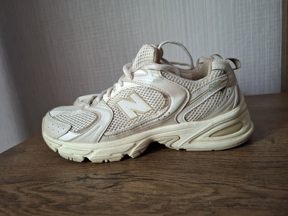 New Balance 530 маратонки 39 номер.