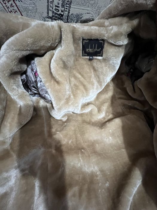 Зимняя куртка, верхняя одежда