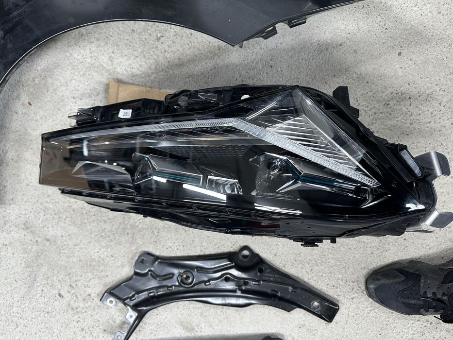 Far dreapta full led.aripă dreapta față skoda superb 4.3p1941016.b.