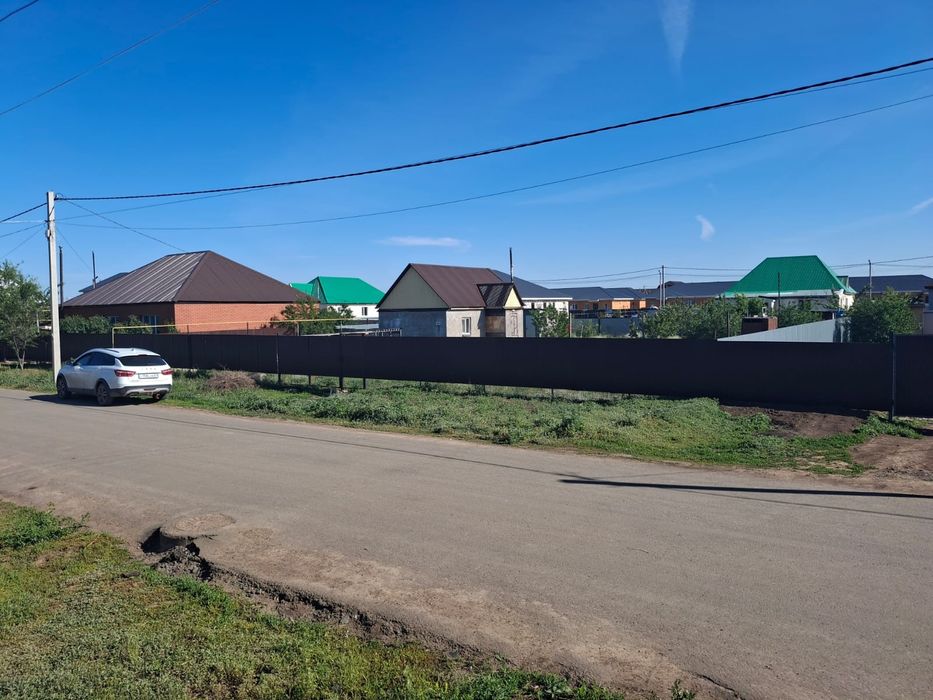 Участок с домиком