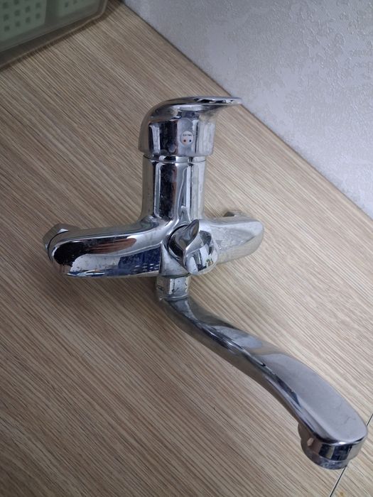 Продам смеситель