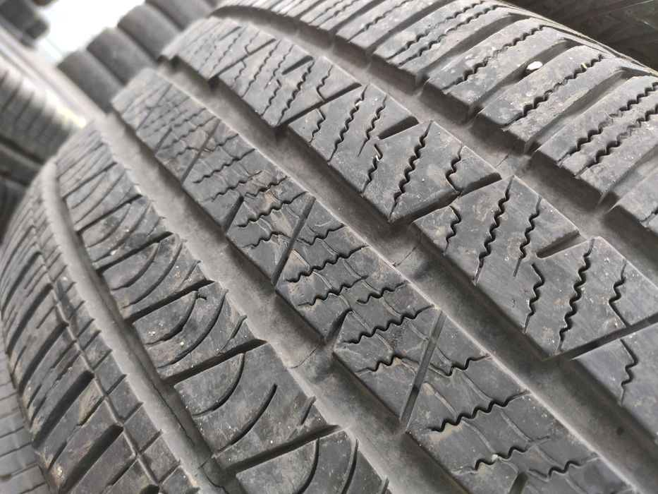 2бр Всесезонни гуми 255 50 19 - Continental -