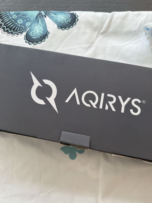 Tastatură mecanică AQIRYS