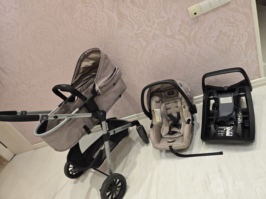 Классная коляска 3 в 1 Evenflo Pivot Travel System + автокресло