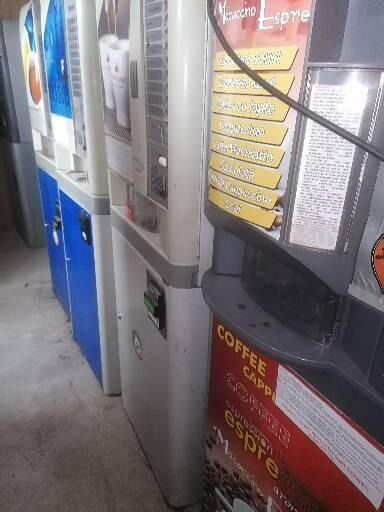 Aparate de cafea vending(zanussi,venezia,brio)