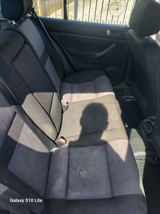 Vând VW Golf 4 1.6 16V  2001