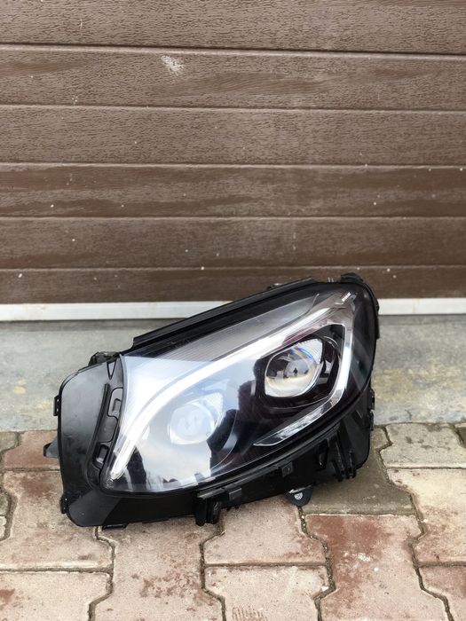 Far Stanga Full Led ILS Mercedes GLC w256