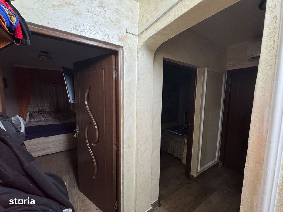 Apartament 4 Camere, Etaj 4/4, Zona SUD Focsani