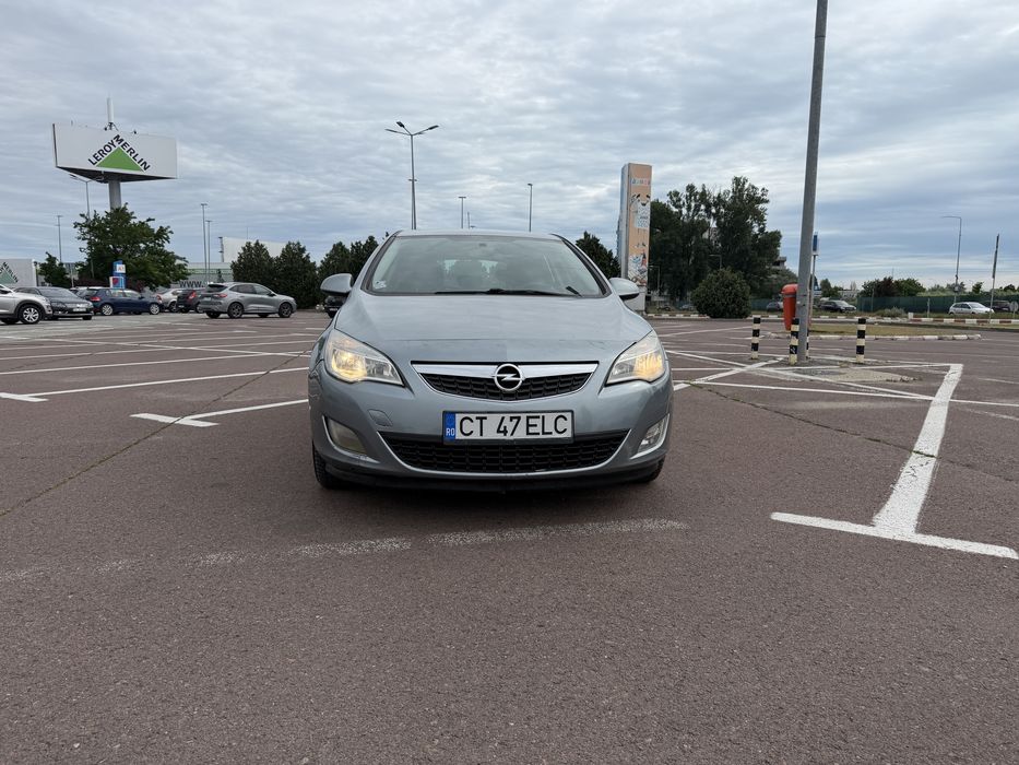 OPEL Astra 2013 — imagine 5