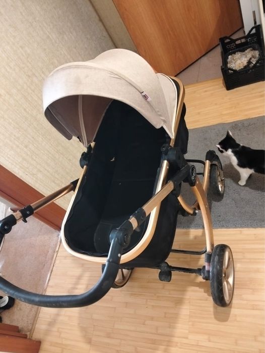 Продается детская коляска