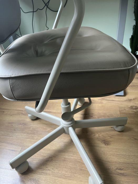 Офис стол (кожен) IKEA