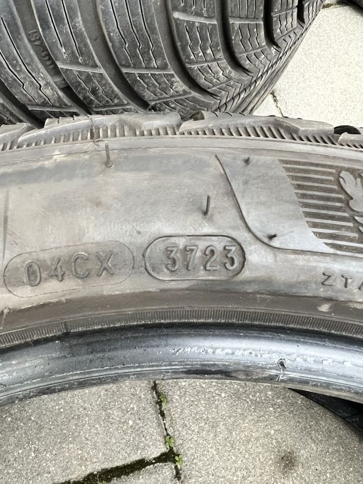 Michelin Pilot Alpin 5 225 45 / 250 40 18