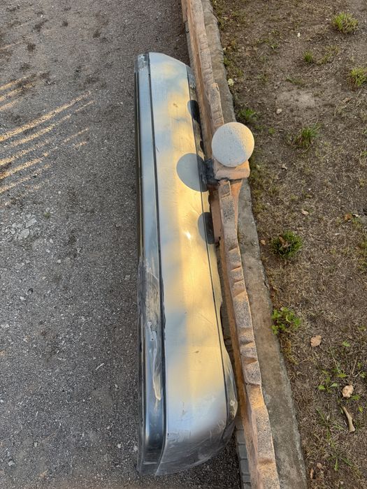 Задний бампер на мерседес 202