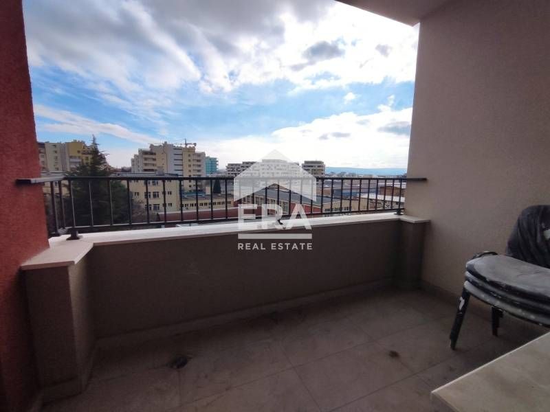 Продава се Двустаен апартамент в Варна, Победа - 68 кв.м за 1200 €/кв.м - Снимка #9