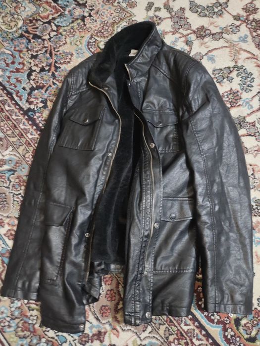 Куртка натуральный кожаная с мехом отличный состояние качество супер