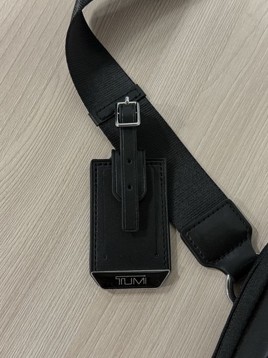 Барсетка TUMI Arrive Sling