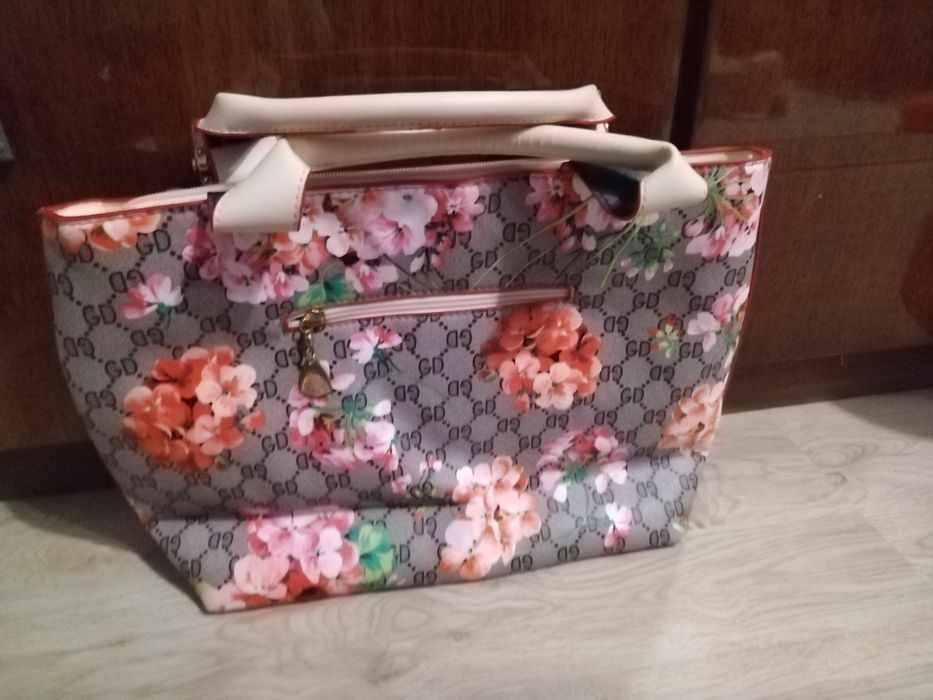 дамска чанта нова