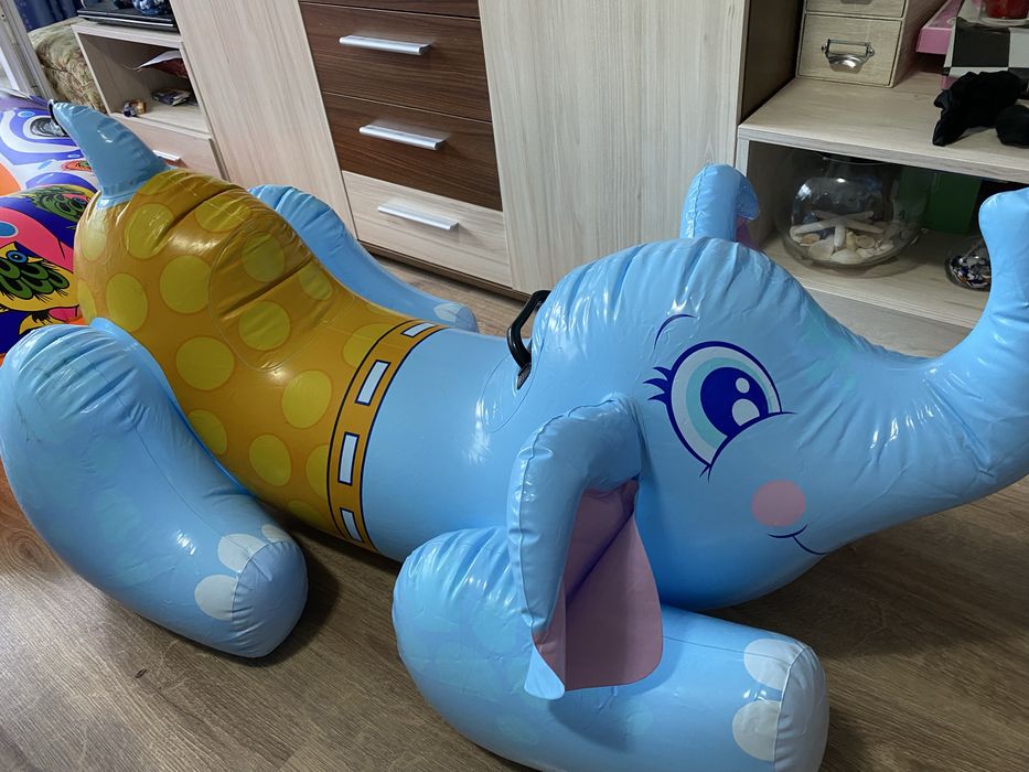 Надуваема лодка