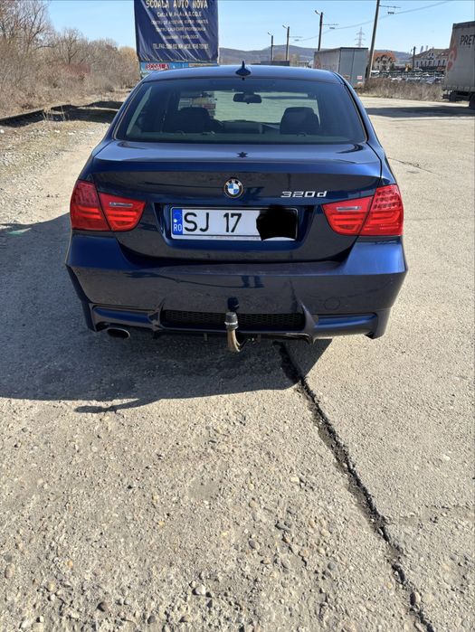 Bmw seria 3 lci.