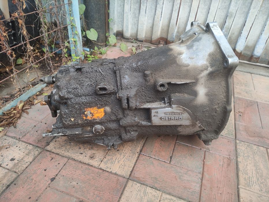 Продам мкпп бмв е34