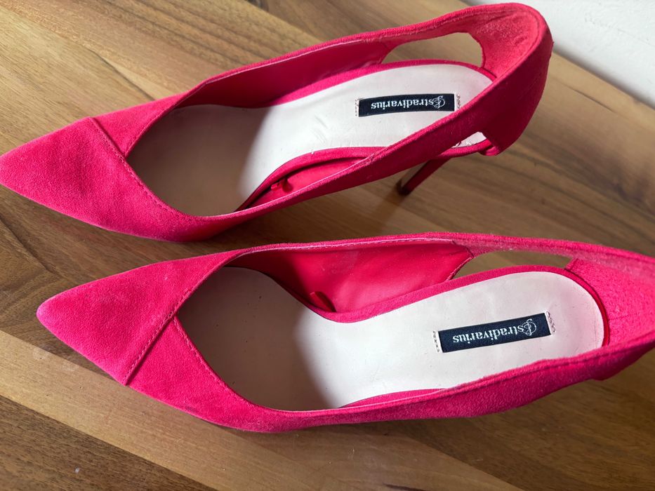 Pantofi rosii imitatie piele intoarsa marimea 37 Stradivarius