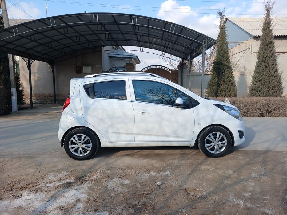 Спарк автомат сотилади