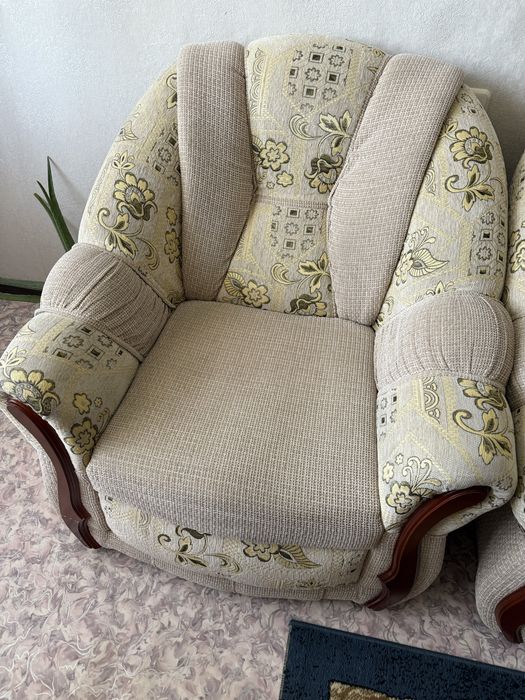 Угловой диван с креслом