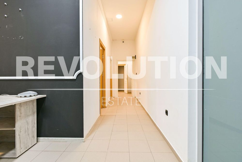 Магазин в ж.к. Младост 1