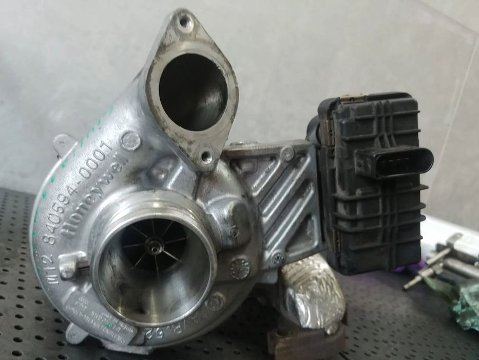 turbina  2.2 d multijet  55271040 alfa romeo giulia stelvio  55275610  cu mic joc axial