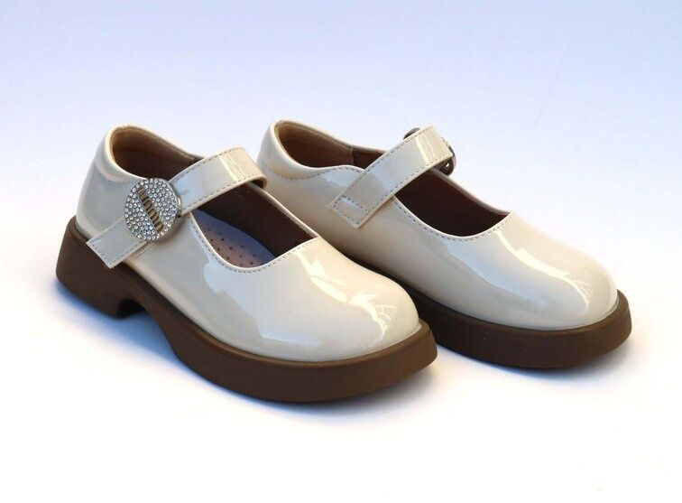 НОВО! Детски официални обувки- бежови