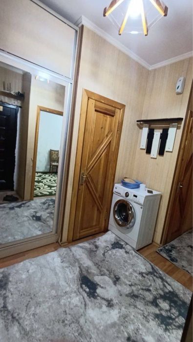 Продаётся 2 ком 10 мкр КАРВОН
