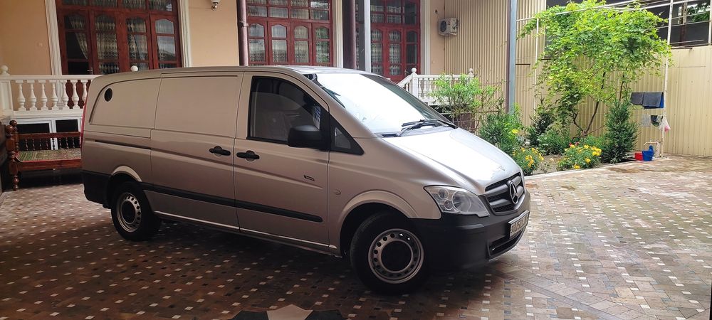 Mercedes Benz Vito