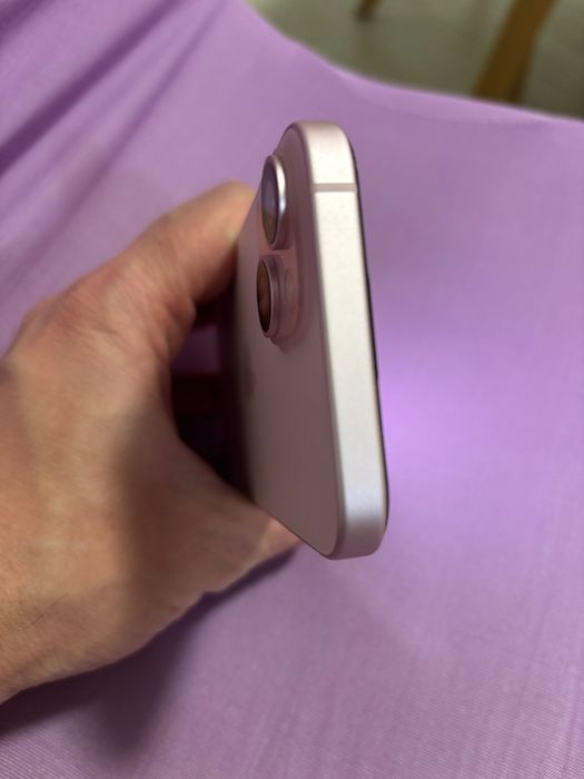 iPhone 15 impecabil