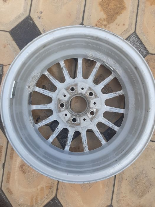 Продам диски BMW  R16 оригенал