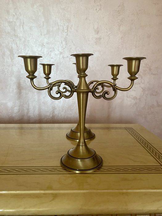 Металическая подсвечница на 3 свечи